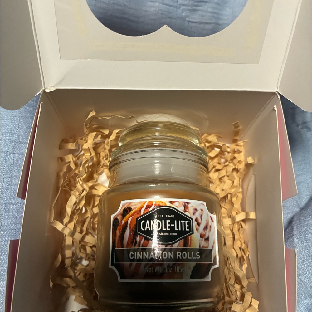 Candle-Lite Cinnamon Rolls Scented Candle 3 oz